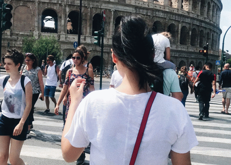 Happy Office Workers Seems More Productive